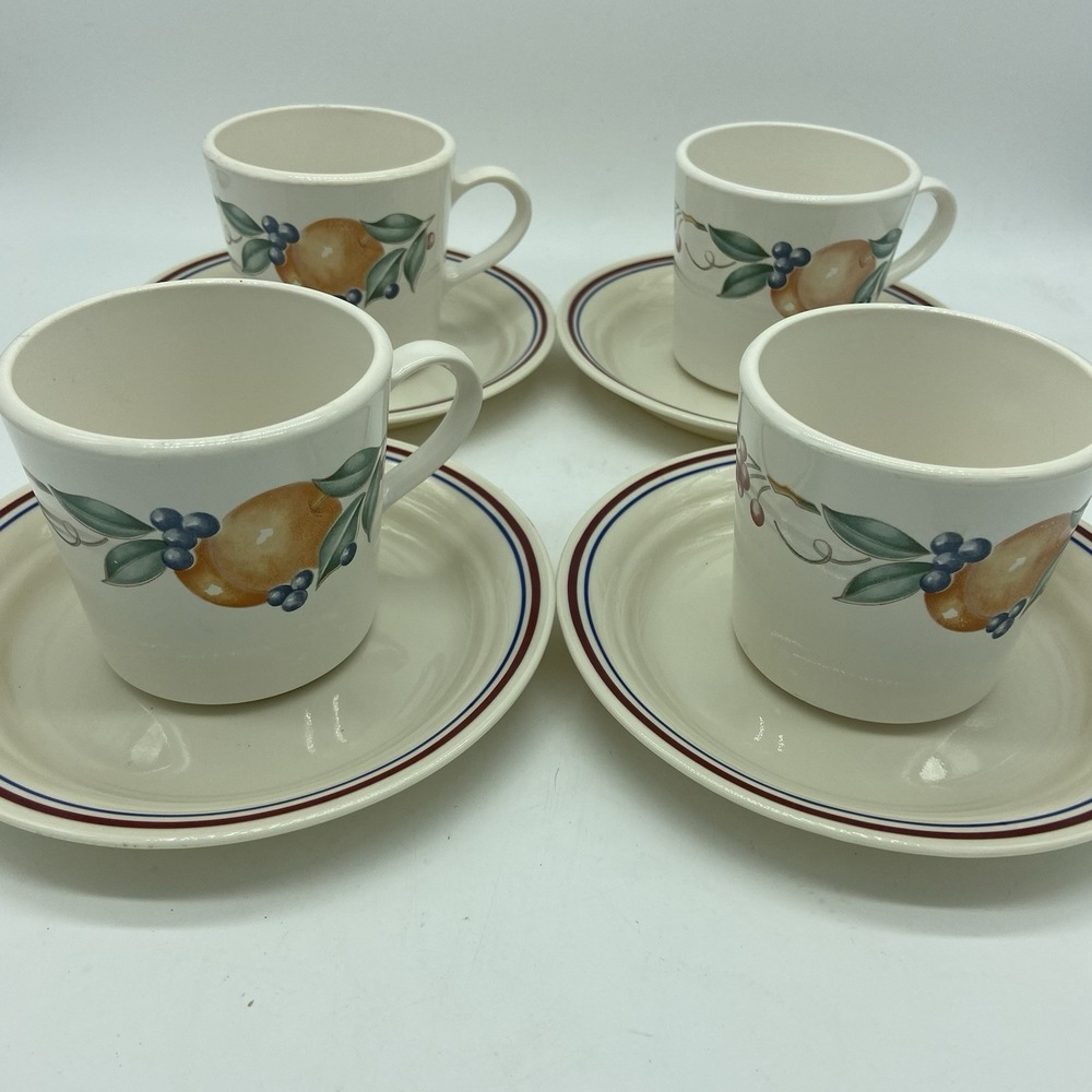 Set Of Corelle Corning Abundance 4 Cups and‎ 4 Saucers USA GOOD